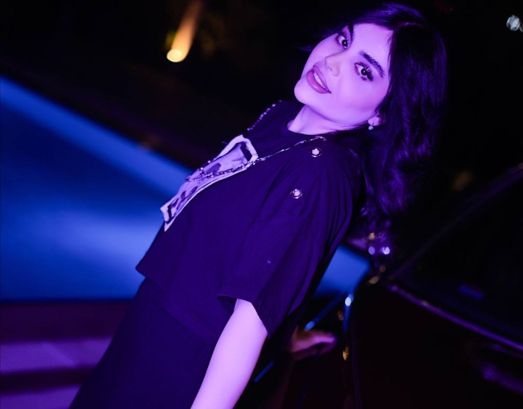 آهنگ شراب از ژینا حسینی