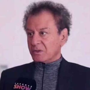 مظهر خالقی - ئاوینه ی دولبه ری